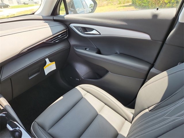 2025 Buick Envision Avenir photo 15