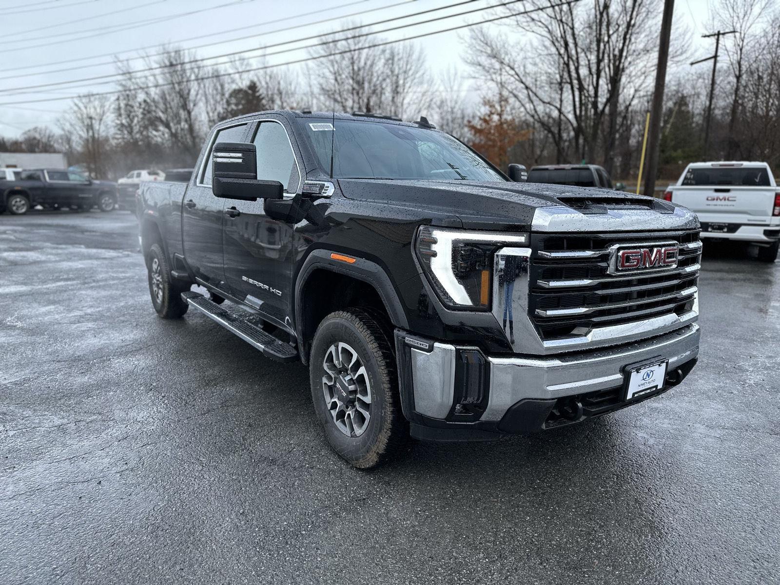 2026 Gmc Sierra 2500 HD SLE photo 3