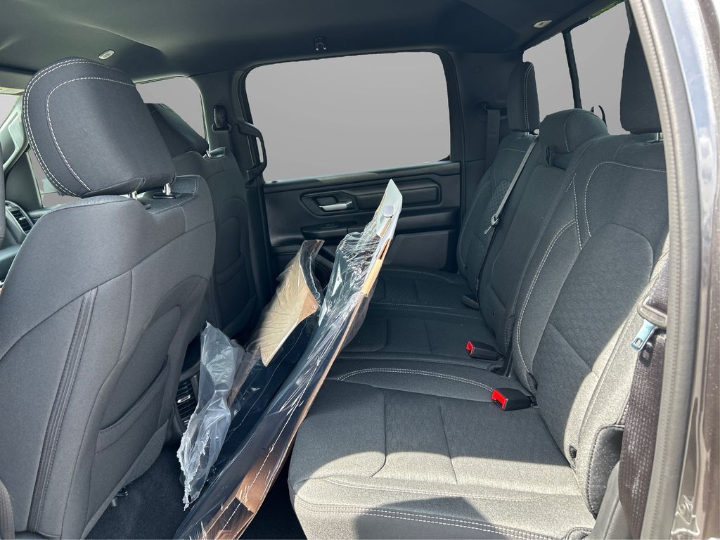 2026 Ram 1500 Warlock photo 6