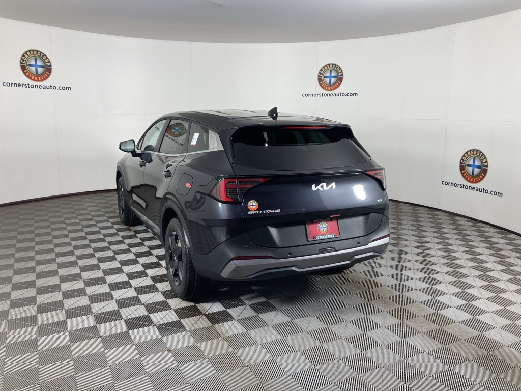 2026 Kia Sportage LX photo 7