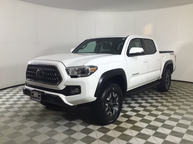 2018 Toyota Tacoma SR5 TRD Pro Sport photo 3