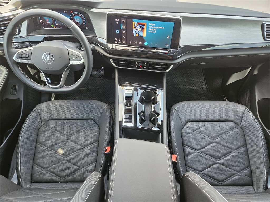 2025 Volkswagen Atlas Cross Sport SE Technology photo 24