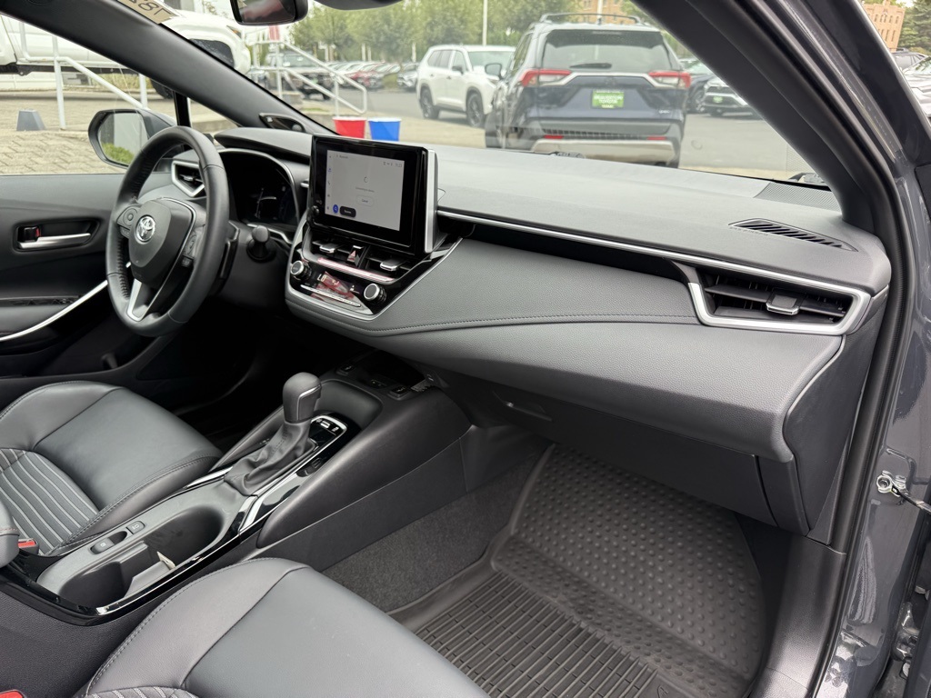 2024 Toyota Corolla XSE photo 17
