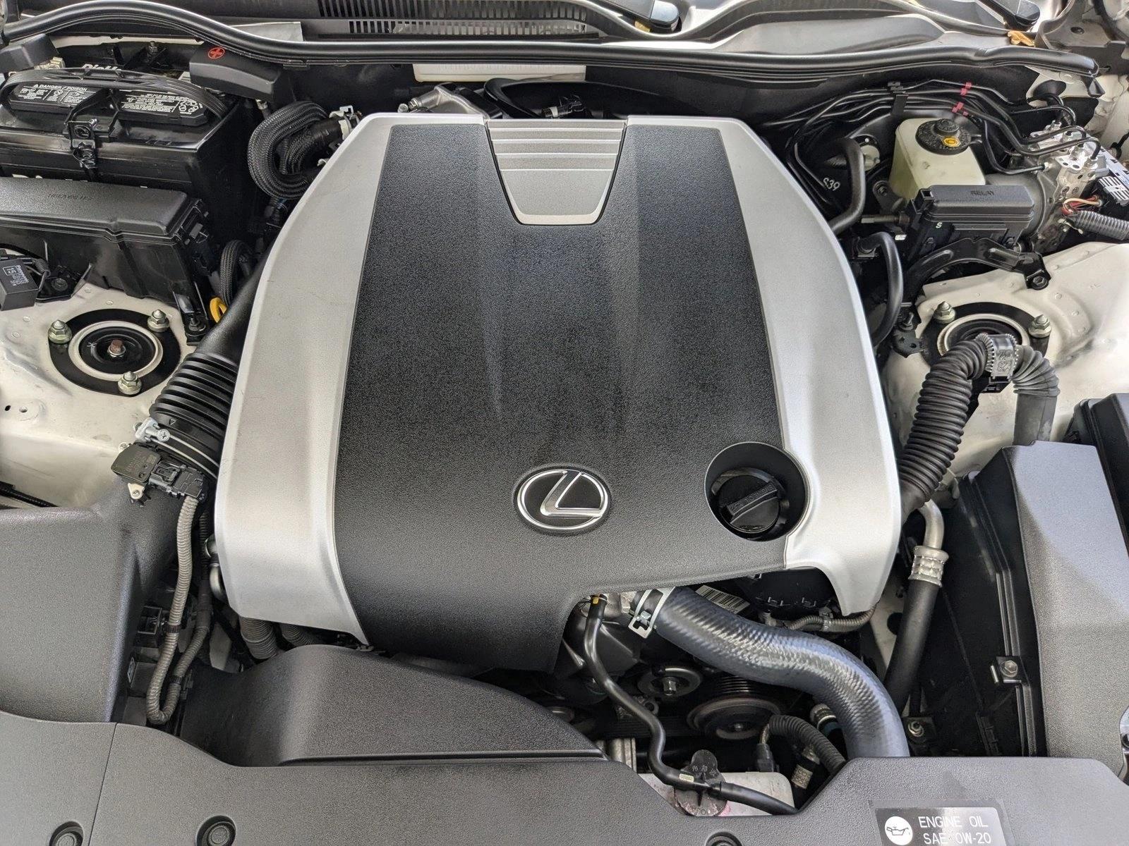 2016 Lexus RC 350 photo 22