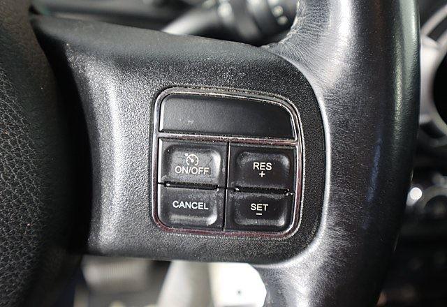 2016 Jeep Wrangler Unlimited Sahara photo 28