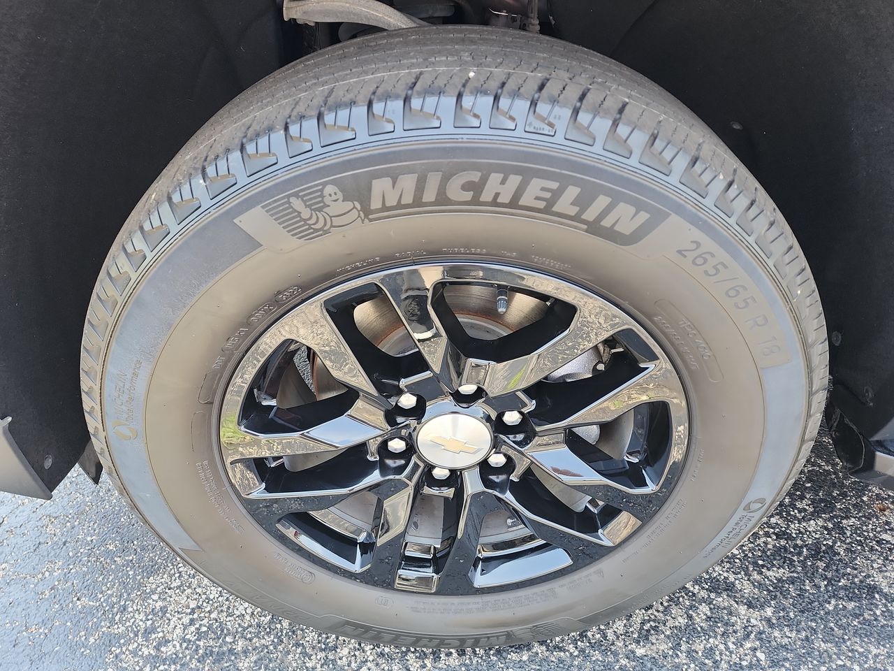 2023 Chevrolet Tahoe LT photo 8