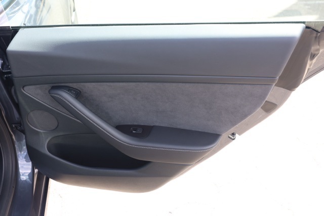 2023 Tesla Model 3 Long Range photo 17