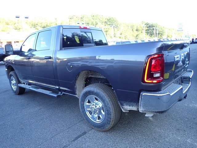 2026 Ram 3500 Tradesman photo 3