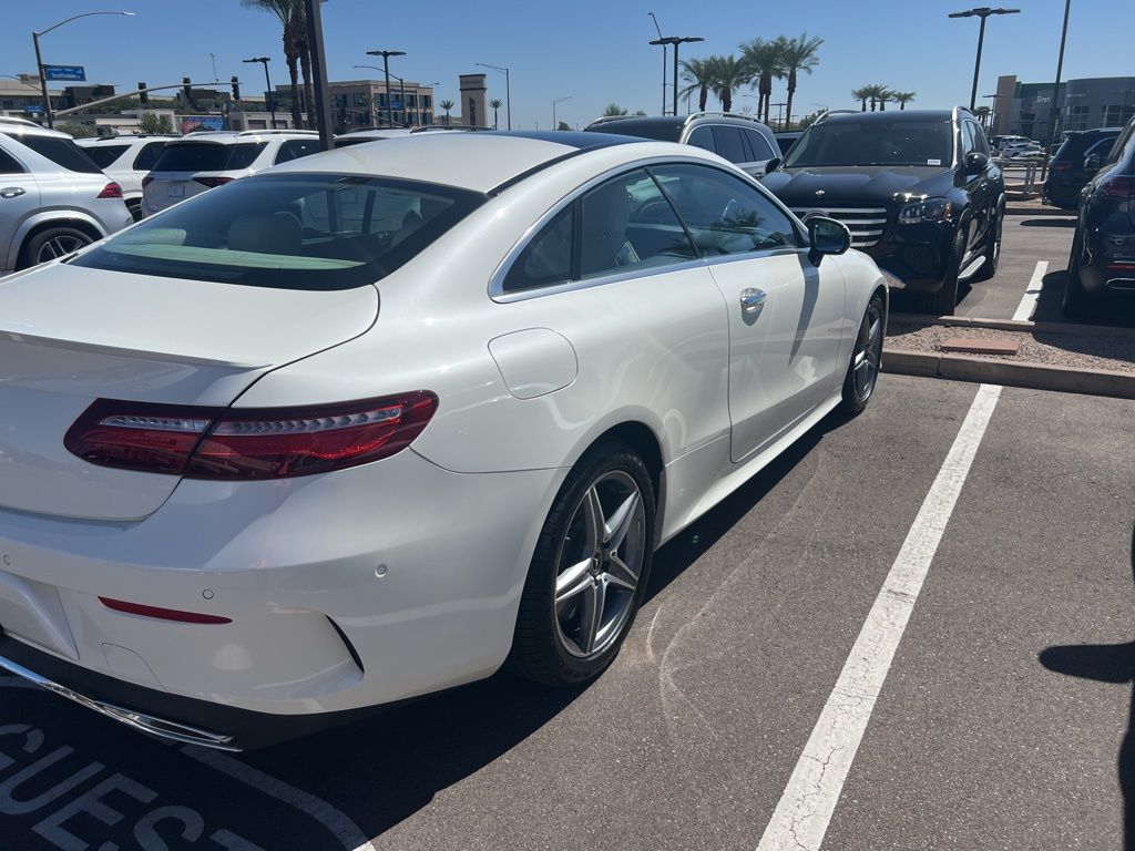 2018 Mercedes Benz E 400 photo 3