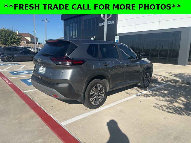 2023 Nissan Rogue SV photo 3