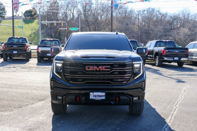 Used 2023 Onyx Black GMC AT4X image 3