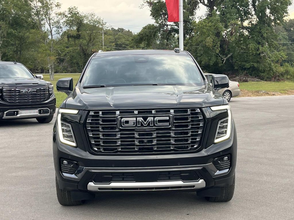 2025 Gmc Yukon Denali Ultimate photo 2