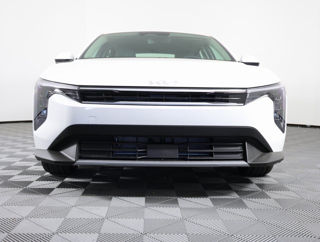 2025 Kia K4 EX photo 2