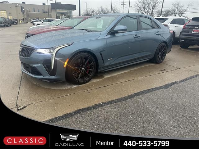 2023 Cadillac CT4 V-Series Blackwing's photo