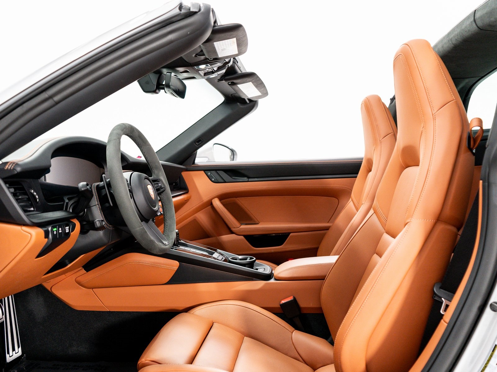 2025 Porsche 911 Targa 4 GTS photo 23
