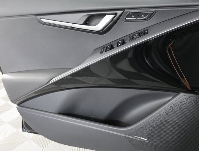 2025 Kia Niro SX photo 25