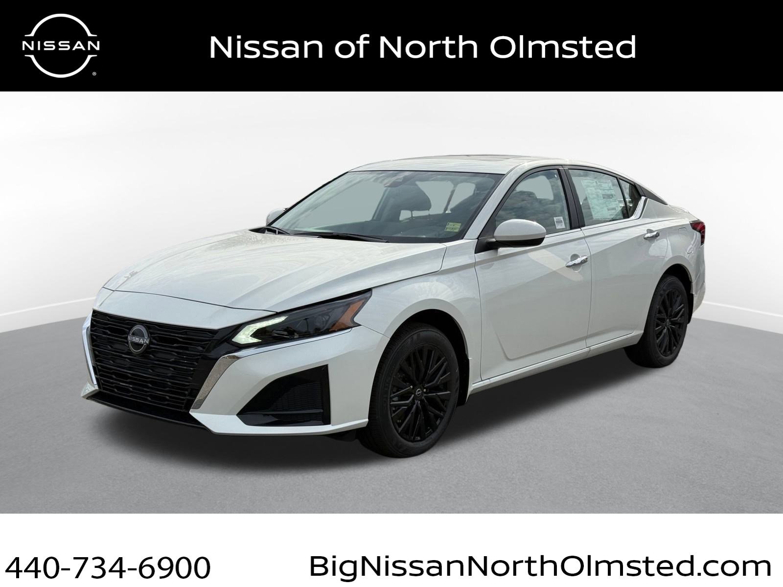 2025 Nissan Altima SV's photo