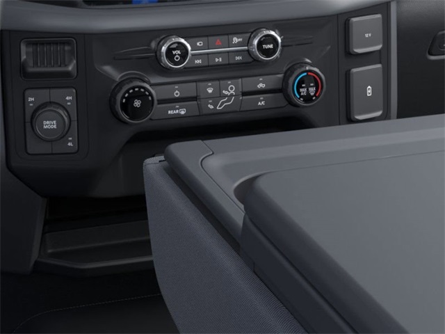 2025 Ford F-150 XL photo 14