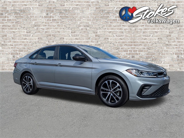 2025 Volkswagen Jetta 1.5T Sport photo 2