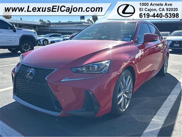 2017 Lexus IS Base's photo