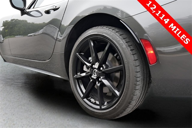 2019 Mazda MX-5 Miata Miata photo 2
