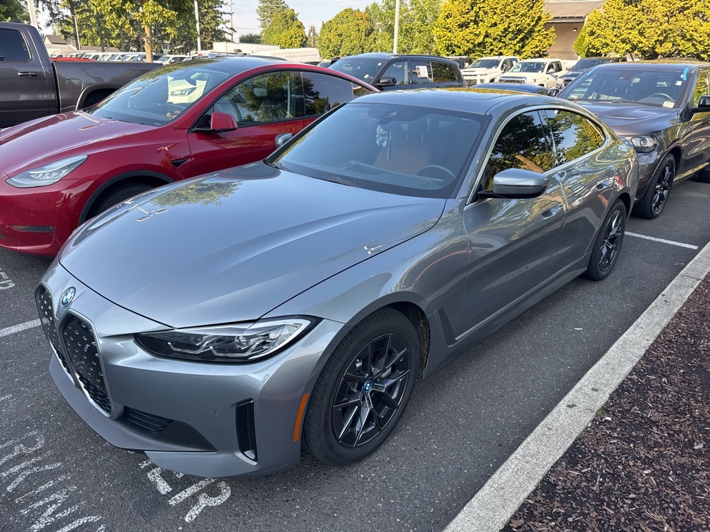 2023 Bmw i4 eDrive40 photo 2