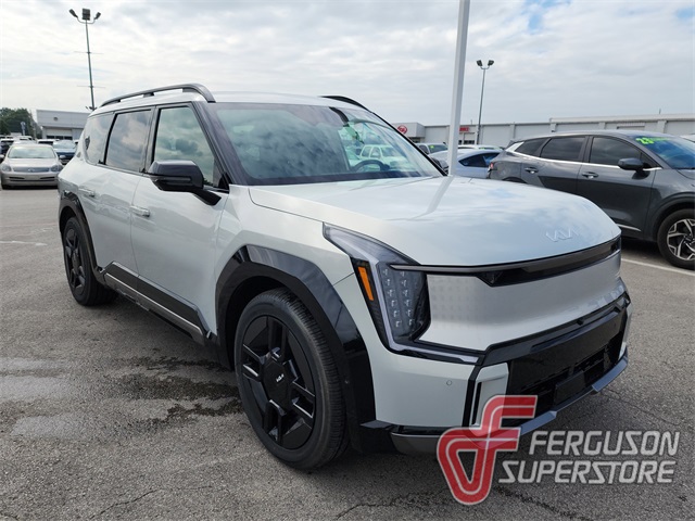 2026 Kia EV9 GT-Line's photo