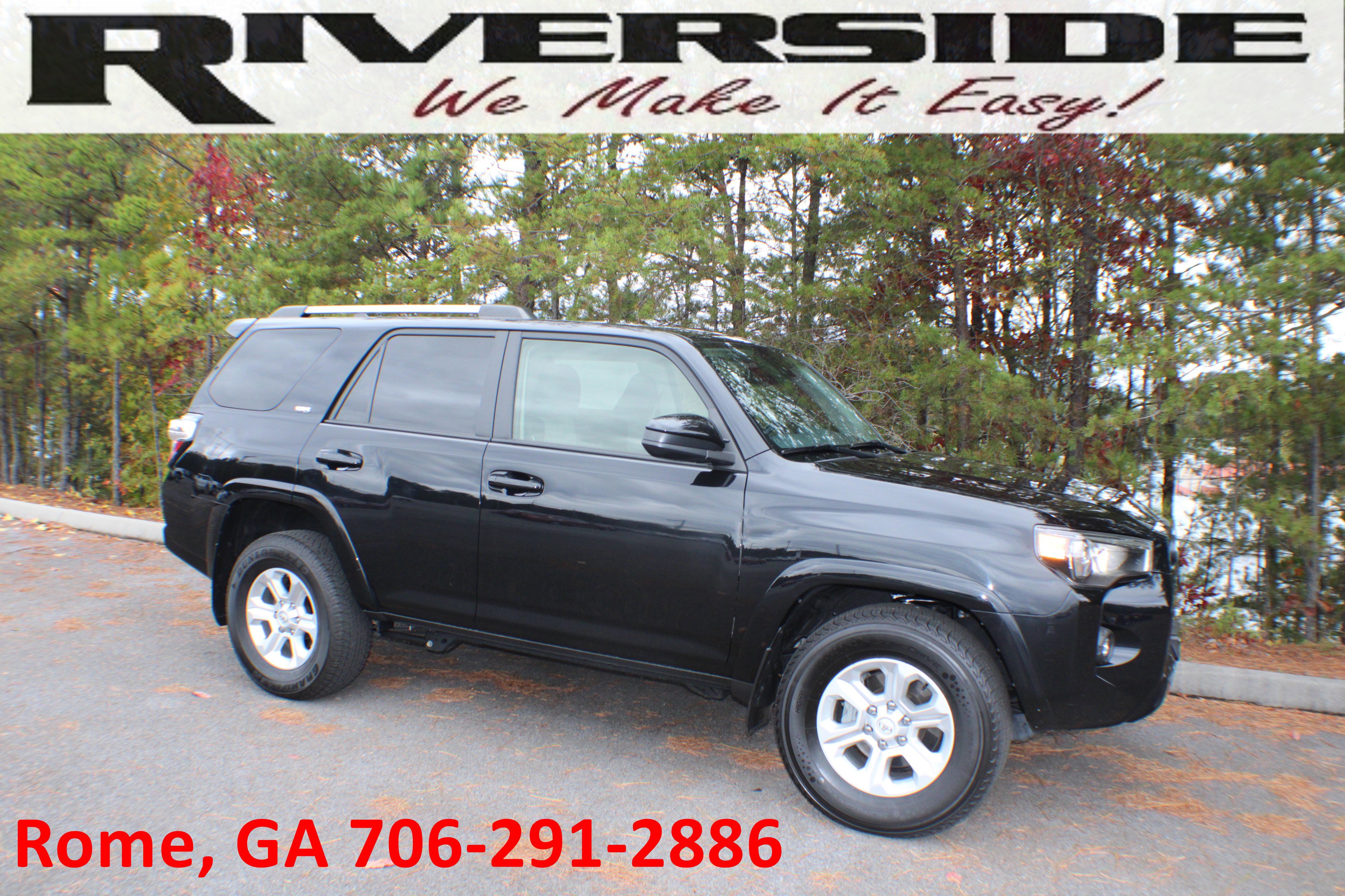 2024 Toyota 4Runner SR5's photo