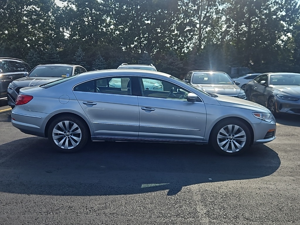 2012 Volkswagen CC Sport photo 4