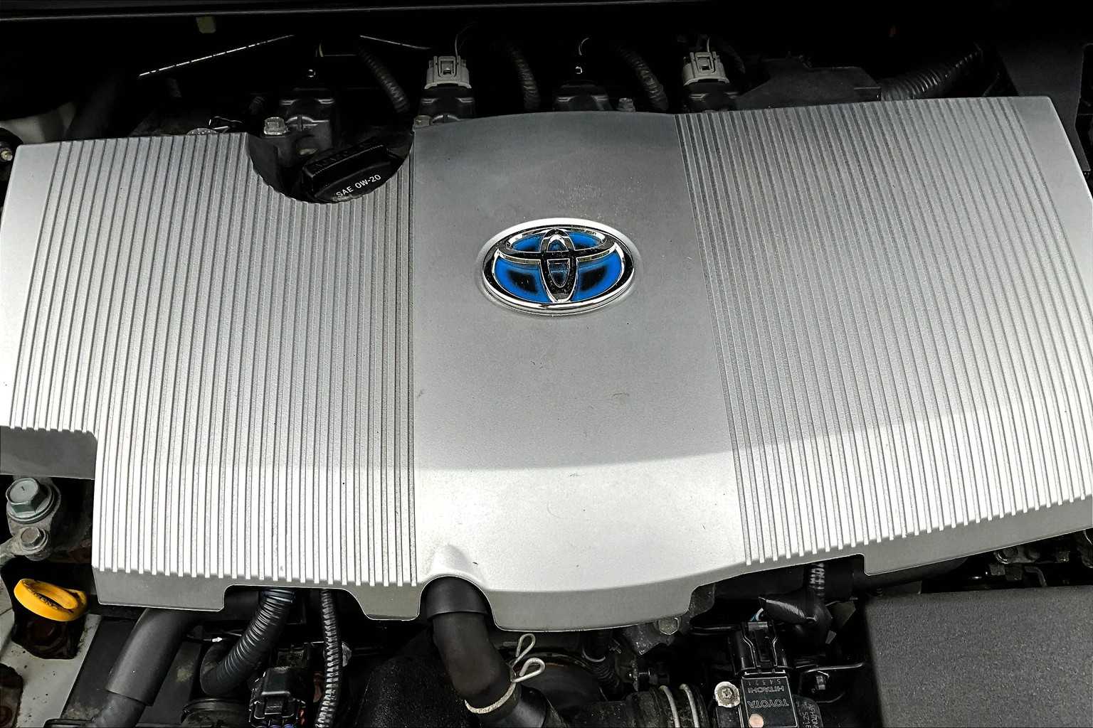 2016 Toyota Prius Three Touring photo 29