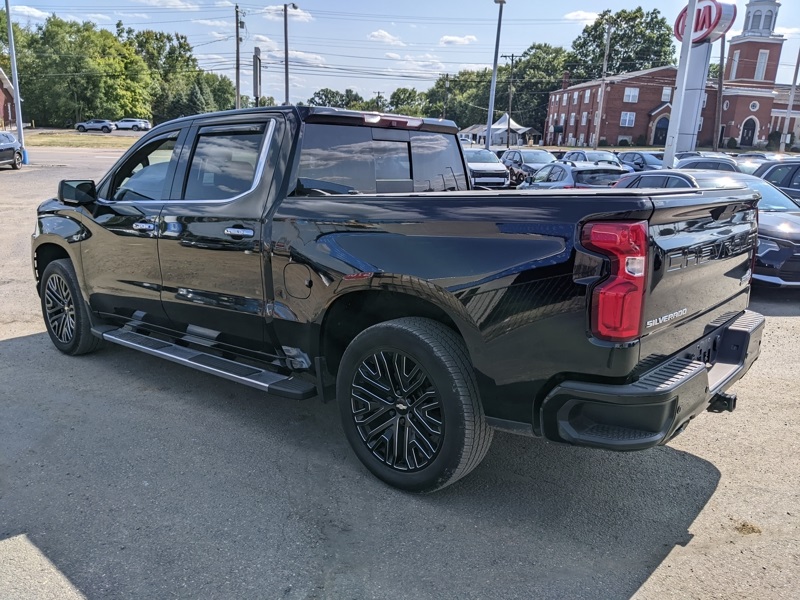 2019 Chevrolet Silverado 1500 High Country photo 4