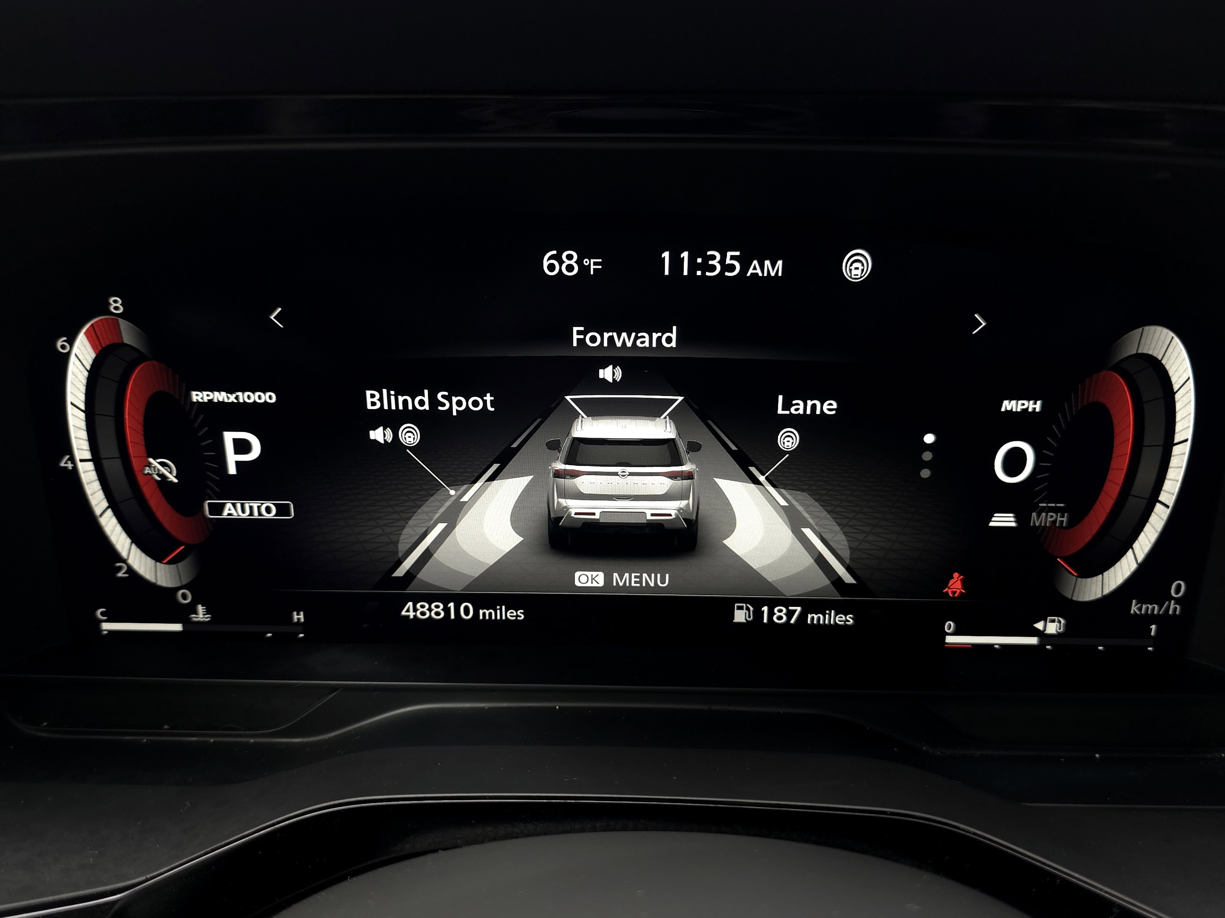 2023 Nissan Pathfinder Platinum photo 22