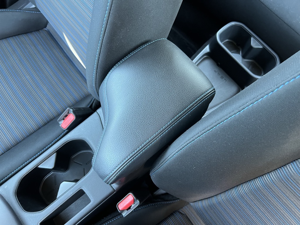 2024 Nissan Leaf S photo 23