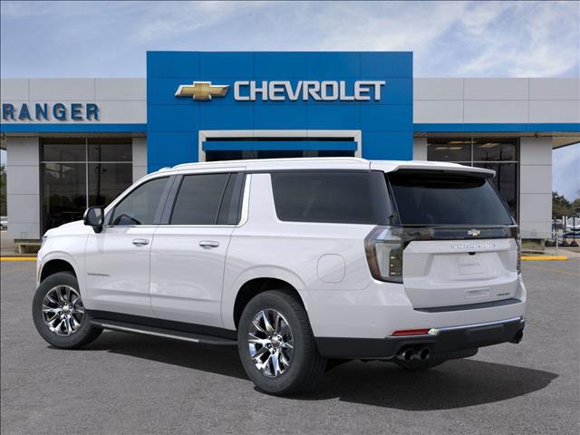 2025 Chevrolet Suburban Premier photo 3
