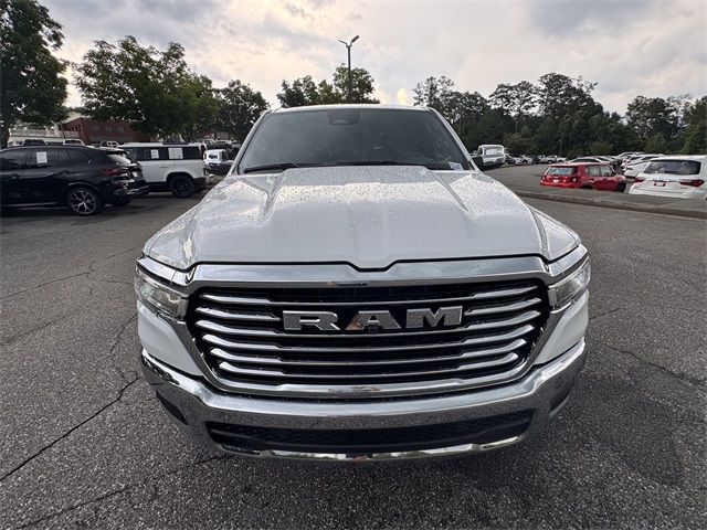 2025 Ram 1500 Laramie photo 8