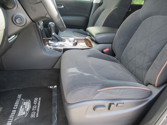 2019 Nissan Armada SV photo 15