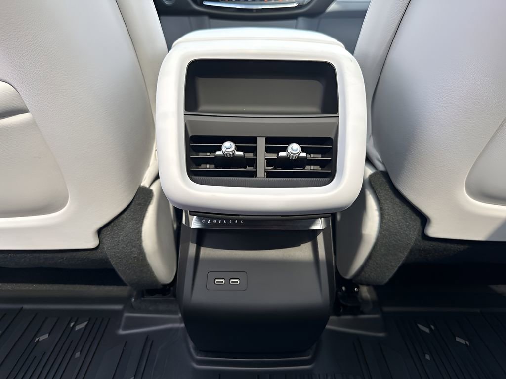 2025 Cadillac Lyriq Sport photo 19