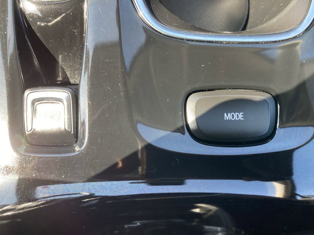 2023 Buick Envision Essence photo 16