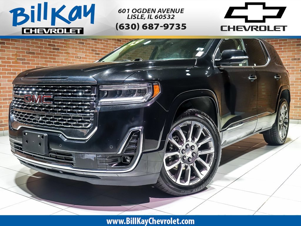 2023 GMC Acadia Denali's photo