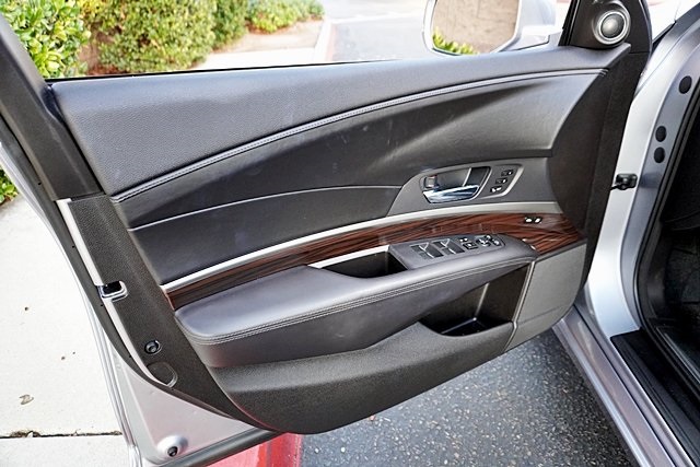 Used 2017 Silver Acura Teknology Pkg image 21