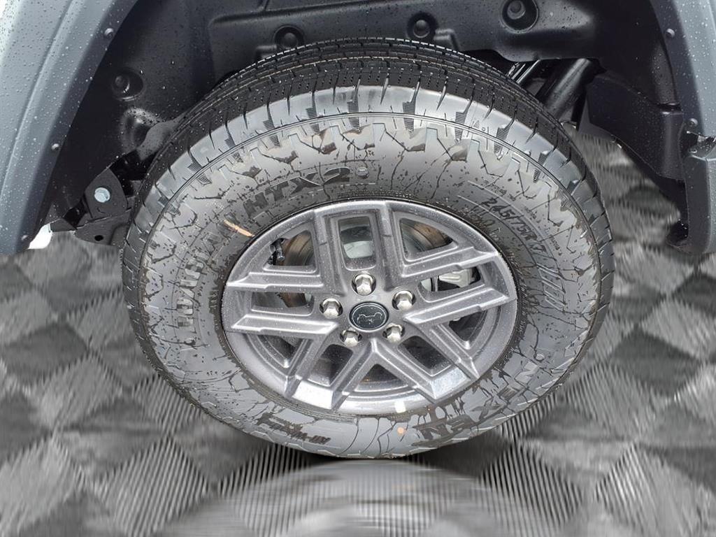 2025 Jeep Wrangler Sport S photo 18
