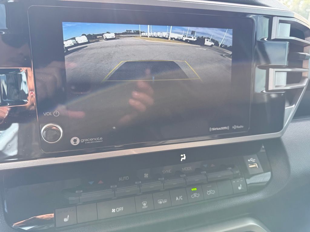 2022 Toyota Tundra TRD photo 19
