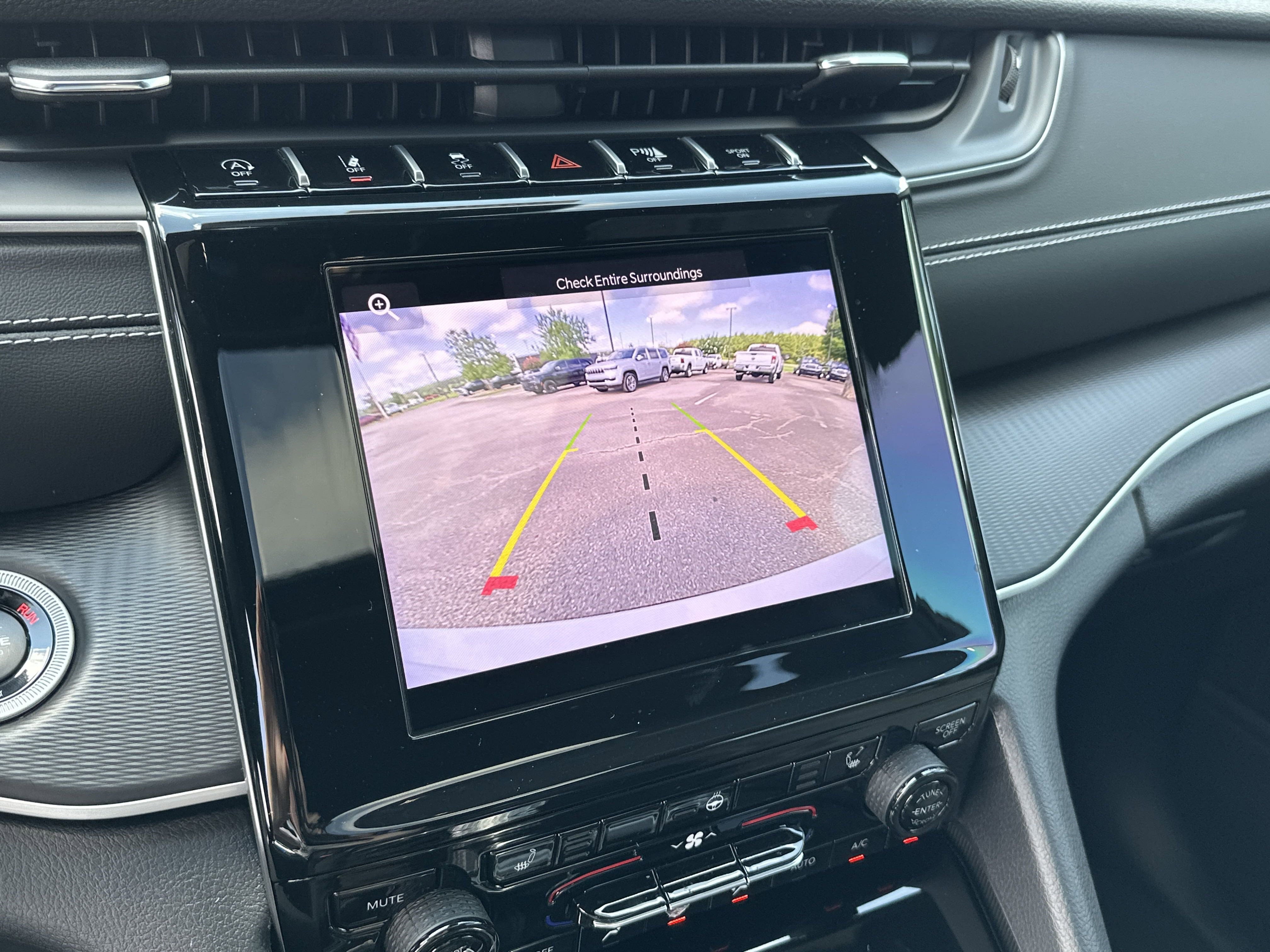 2025 Jeep Grand Cherokee Altitude X photo 9