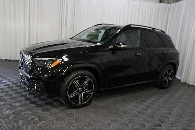 2026 Mercedes Benz GLE 450 4MATIC photo 3