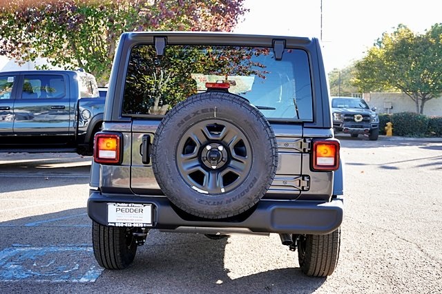 New 2026 Granite Crystal Metallic Clear-Coat Exterior Paint Jeep Sport image 10