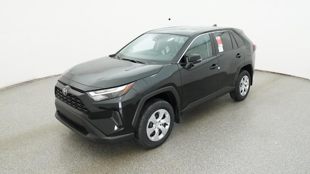 2025 Toyota RAV4 LE's photo