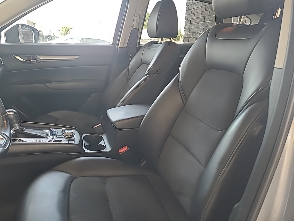 2020 Mazda CX-5 Touring photo 8