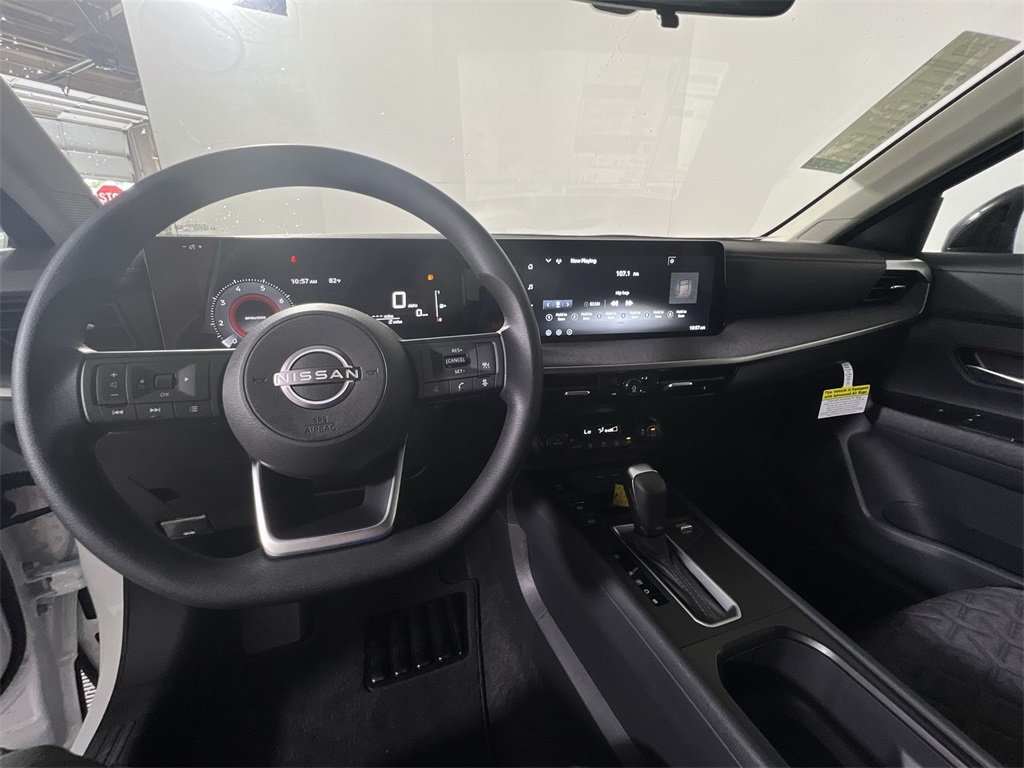 2026 Nissan Kicks SV photo 11