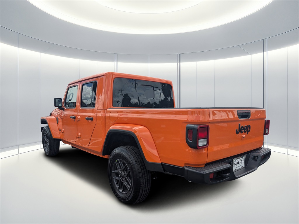 2025 Jeep Gladiator Sport S photo 4