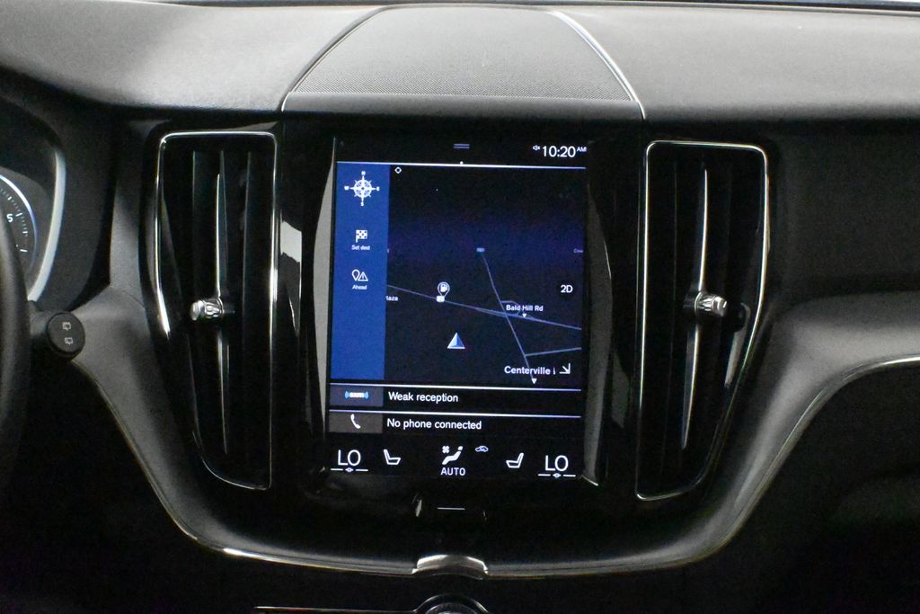 2018 Volvo XC60 T5 Momentum photo 22